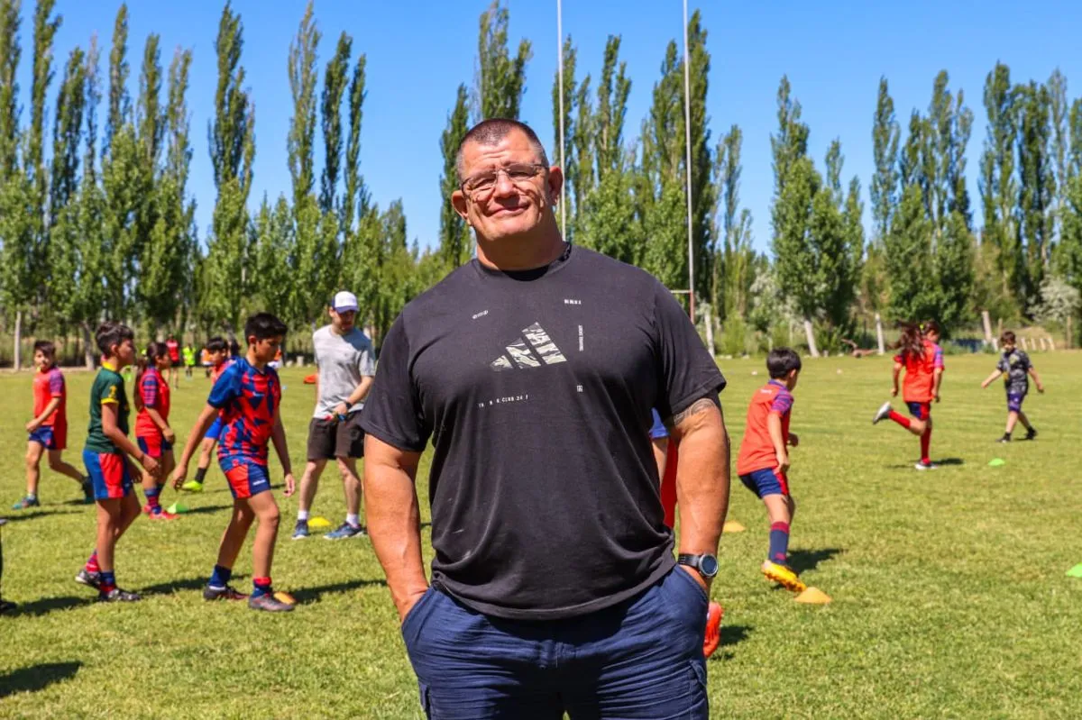 Alejandro Moreno, uno de los grandes embajadores surgidos del Roca Rugby Club, cuya trayectoria internacional llev&oacute; el nombre del club por Europa y el mundo. Foto: Tania Domenicucci archivo