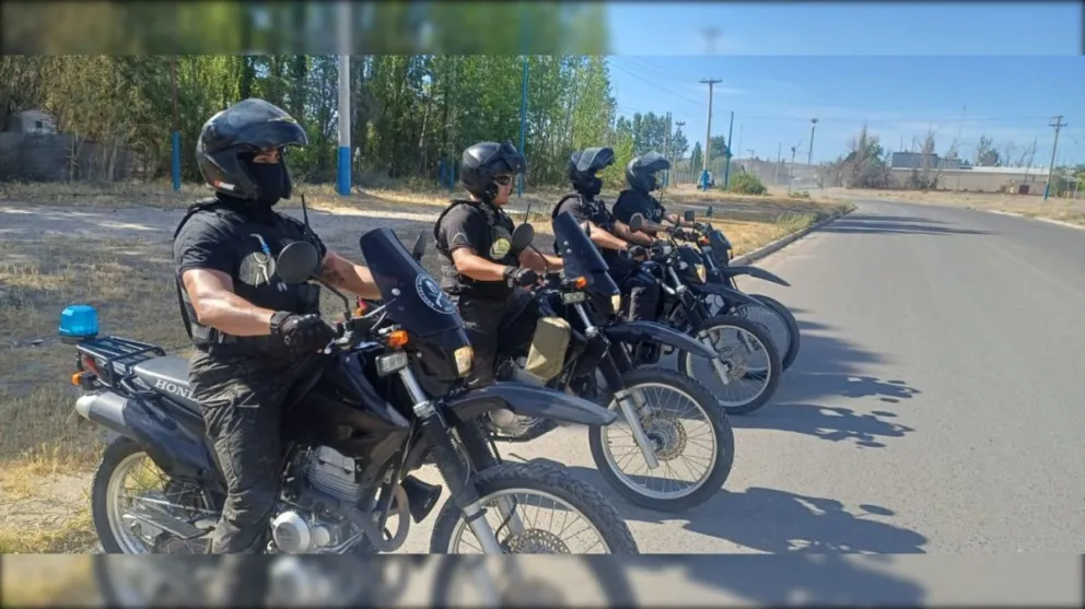 La Brigada Motorizada de Apoyo llevó a cabo patrullajes en distintos puntos del Alto Valle. 