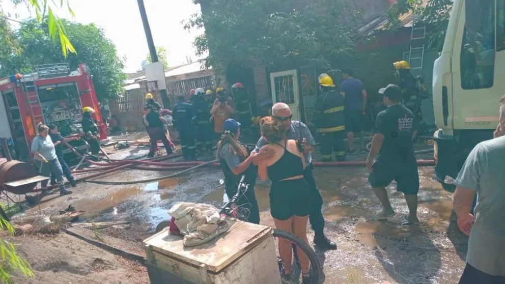 Una nena de 8 años murió esta mañana en un incendio que afectó la vivienda donde vivía, ubicada en calle Nicolás Tarifa y Alta Tensión. Foto: Inforo