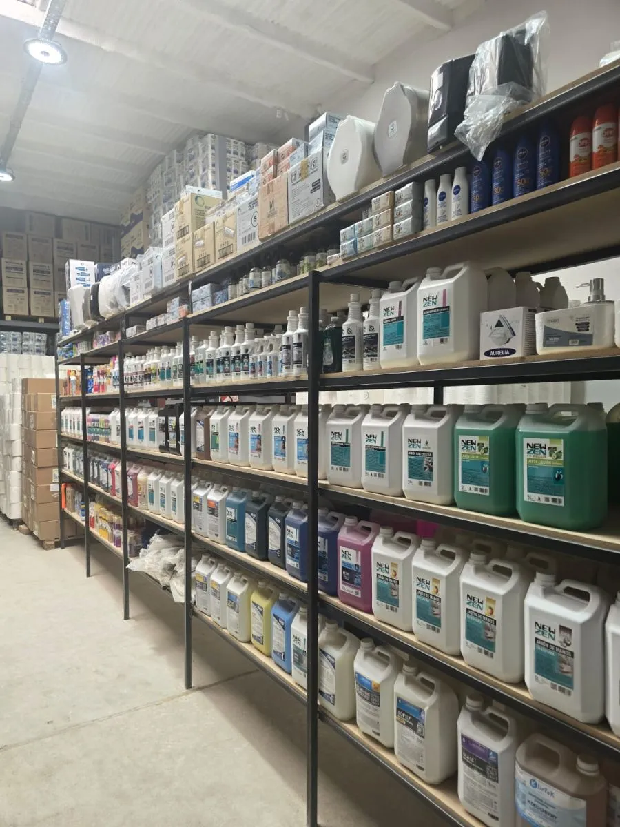 Estanter&iacute;as Abundancia distribuidora. Foto: gentileza