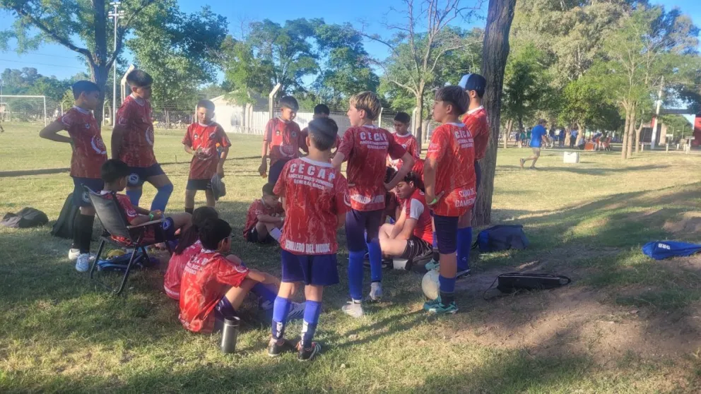 Los chicos de Cecap deben llamarse por su nombre o apellido y evitar cualquier tipo de apodo que pueda desencadenar en casos de bullying. foto cortesía Cecap Roca