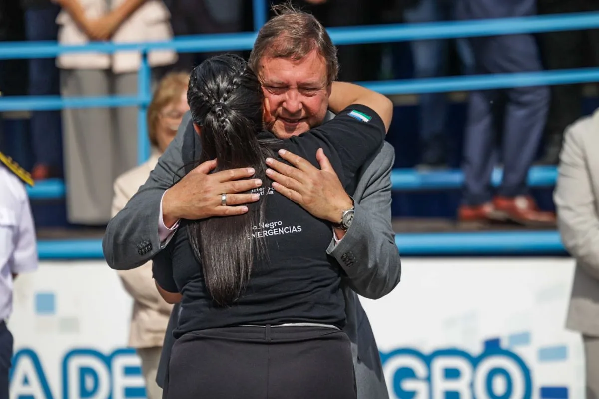 Día de la policía: El gobernador Alberto Weretilneck felicitó a los ...