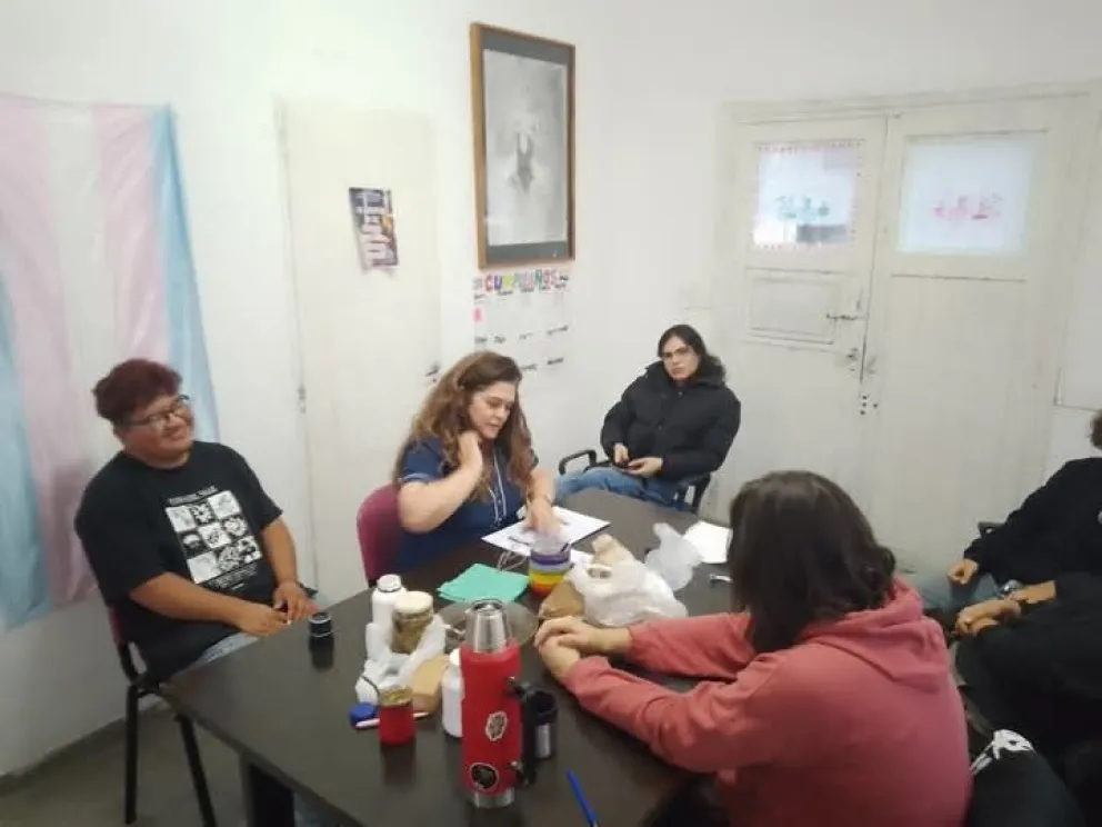 El consultorio atiende no sólo cuestiones de salud, sino que además es un espacio de encuentro, acompañamiento y conversaciones. Foto: Gentileza