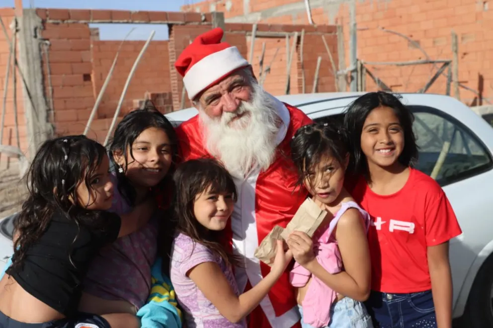 Este fin de semana Daniel visitó  Fiske Menuco y Alto Verde Foto: Tania Domenicucci-ANR