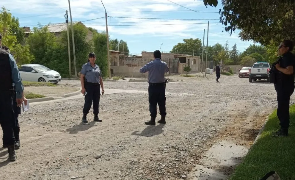 El episodio ocurrió en el sector de Perito Moreno y Cóndor, en barrio Nuevo, donde se desplegó un operativo tras los disparos. Foto: gentileza