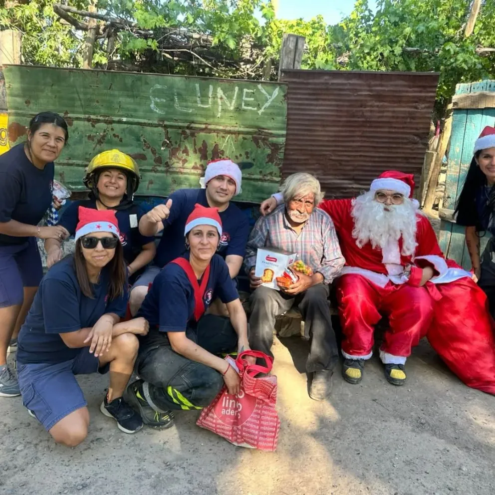 Del evento solidario participaron alrededor de 15 bomberos. (Foto gentileza)