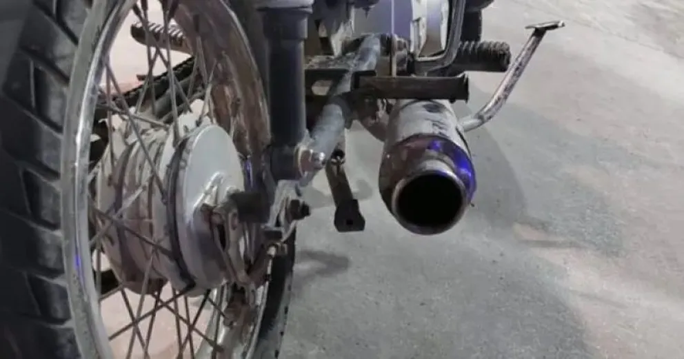 Los caño de escape libre generan contaminación sonora y se encuentran prohibidos. Foto: archivo