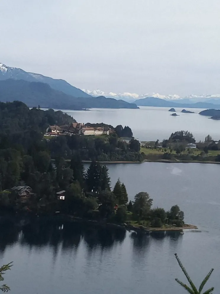 Desde la terminal de colectivos informan que los pasajes a Bariloches, Las Grutas y los principales destinos de la Patagonia están "a punto de agotarse". Foto: redacción ANR