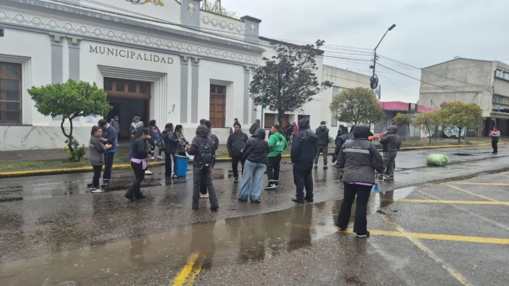 ATE resolvió ir al paro luego de considerar insuficiente la propuesta salarial del 1% semestral. Foto: ATE