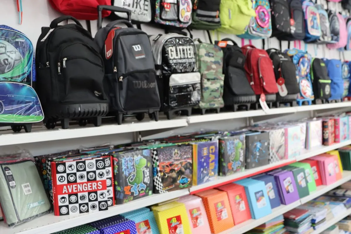 Las carpetas suelen ser lo m&aacute;s vendido de forma anticipada. Foto: Tania Domenicucci