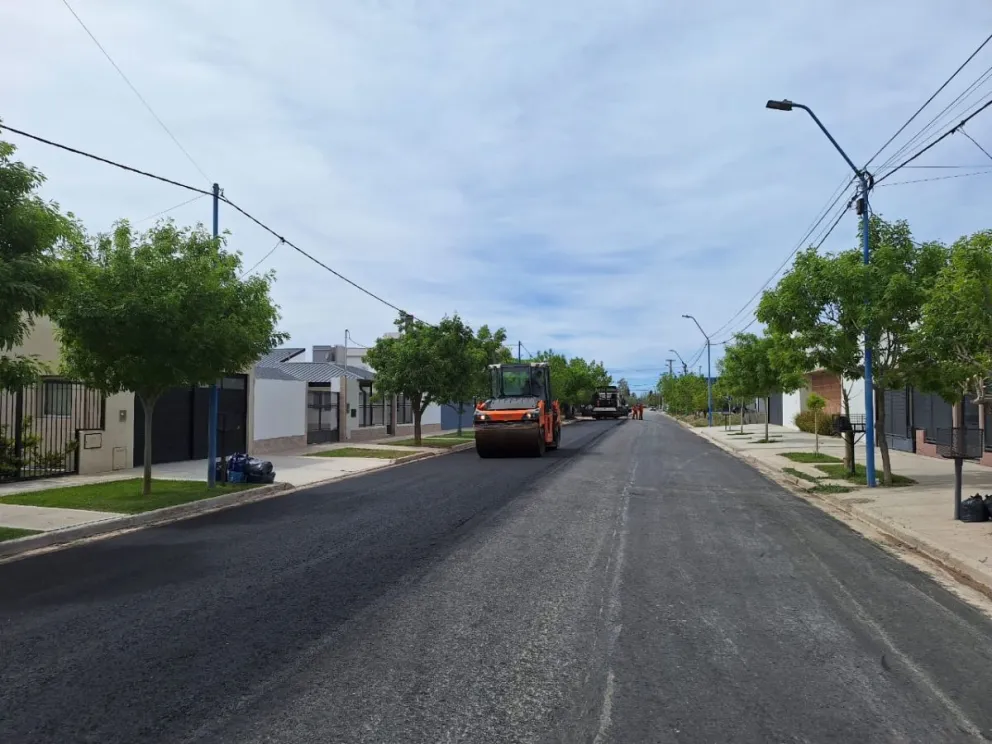Los vecinos alegan que el municipio actuó de forma irregular y piden la improcedencia del cobro de la obra de asfalto. (Foto: Gentileza)