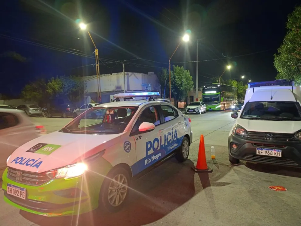 Los controles se realizaron en las rutas de acceso a nuestra ciudad, a la espera de los informes realizados por personal de transito. Foto Tania Domenicucci-ANR
