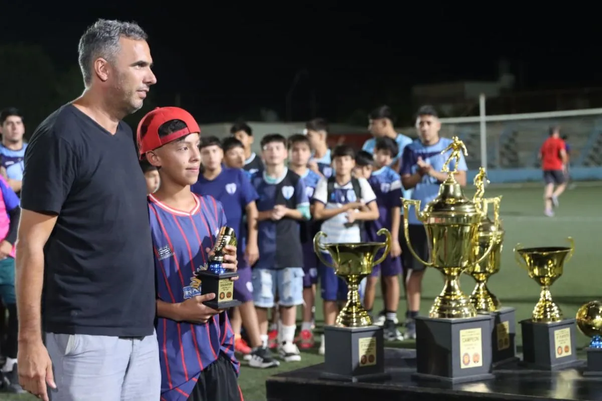 Hubo reconocimiento para los jugadores. Foto: Tania Domenicucci
