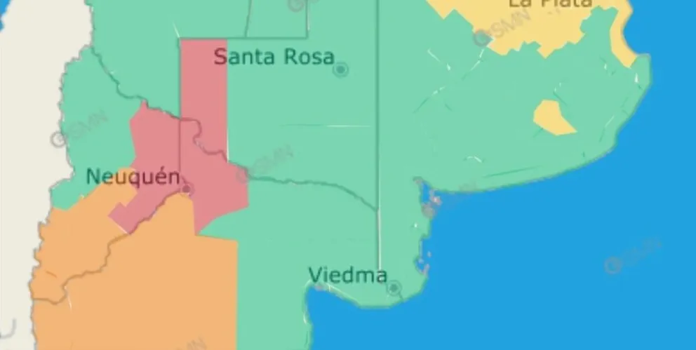 La alerta roja por temperaturas extremas se mantiene incluso este lunes.