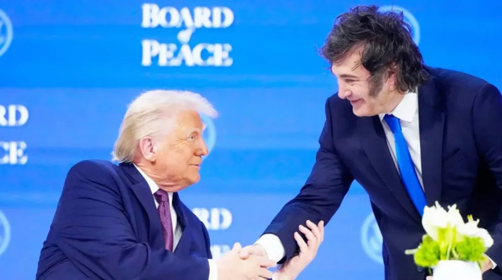 Los presidentes Donald Trump y Javier Milei. 