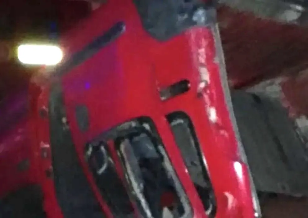 La Renault Kangoo siniestrada circulaba por ruta provincial 2, yendo de regreso a General Roca y procedente de Las Grutas. Foto: gentileza