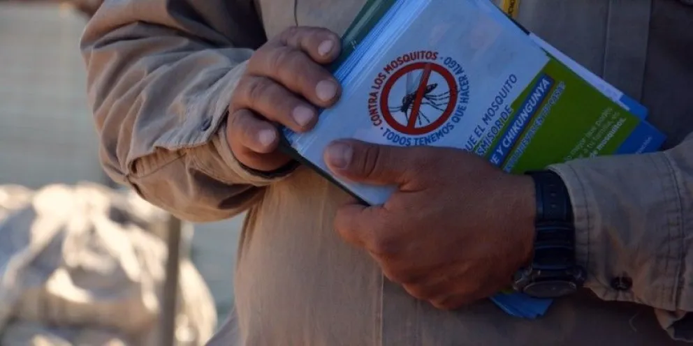 Ante le presencia del mosquito del dengue, se realiza un "control focal"