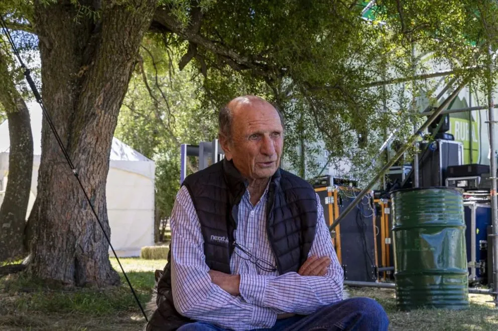 Abraham Neiman, el creador de una empresa que llega a todos los rincones de la Patagonia (fotos: Eugenia Neme).