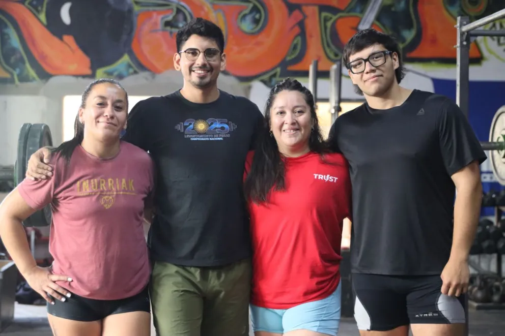 La organización está a cargo del team de levantamiento de inurriak, integrado por Ezquiel, Claudia, Vale y Osvaldo, quienes coordinarán planillas, logística y todos los detalles para que la jornada se desarrolle sin demoras. Foto Tania Domenicucci-ANR