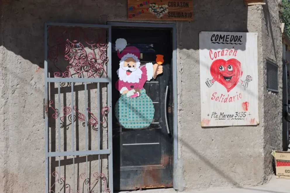 El listado de útiles necesarios fue difundido por el Comedor Corazón Solidario, que busca reunir 175 kits escolares pero hasta el momento solo logró completar unos 60. Foto Tania Domenicucci-ANR