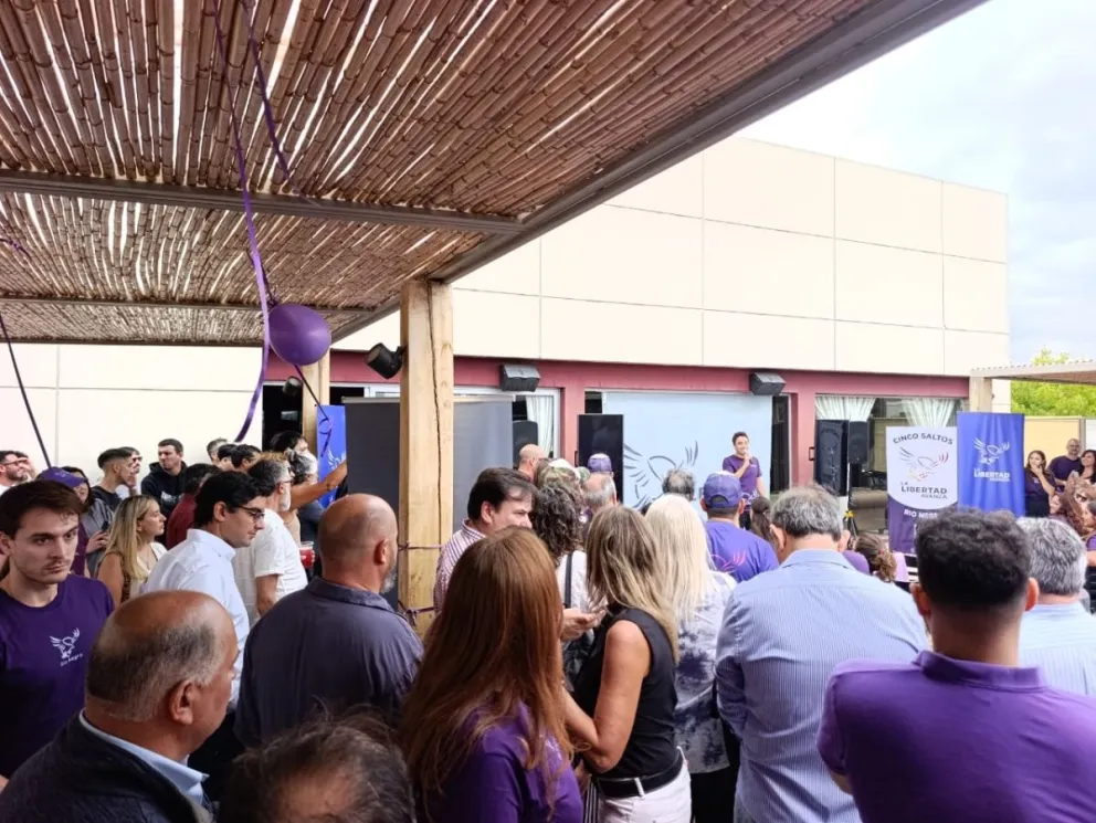 Más de 300 personas se reunieron en el encuentro libertario. Foto gentileza