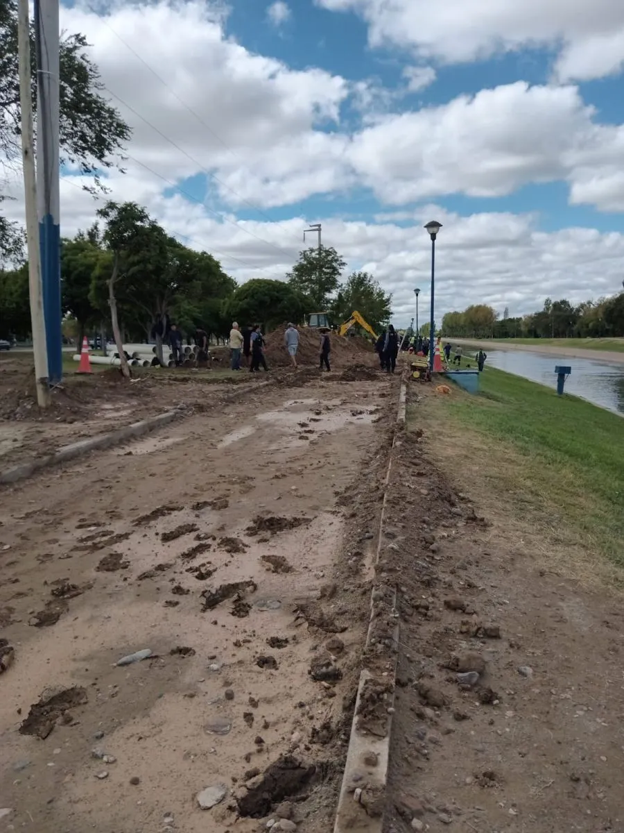 Operativo para rescatar al segundo operario. Foto: gentileza.