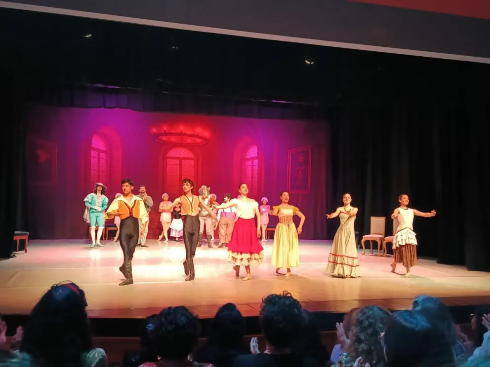 El espectáculo tendrá tres funciones, para posibilitar a quienes deseen verla optar por hacerlo el viernes, sábado o domingo. (Foto: ANRoca)