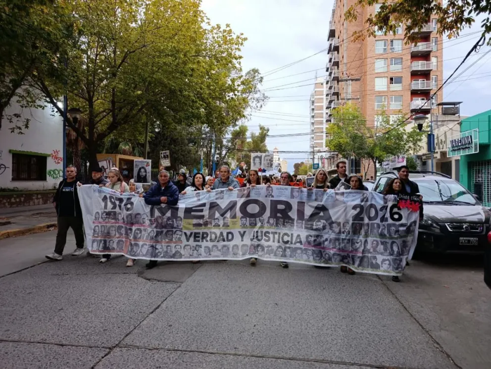 La movilización comenzó a las 18.30. Foto ANR Tania Domenicucci 