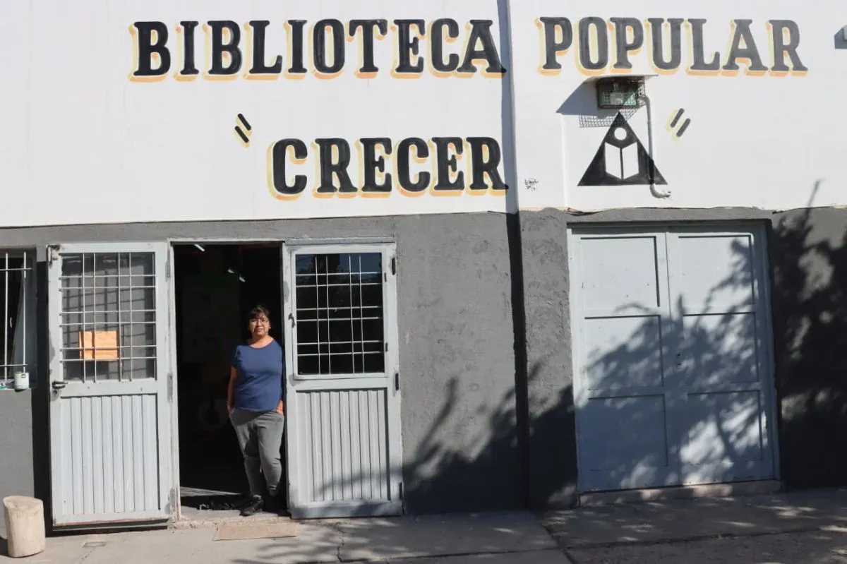 En abril, realizar&aacute;n una gran feria dentro de la biblioteca. Foto: Tania Domenicucci