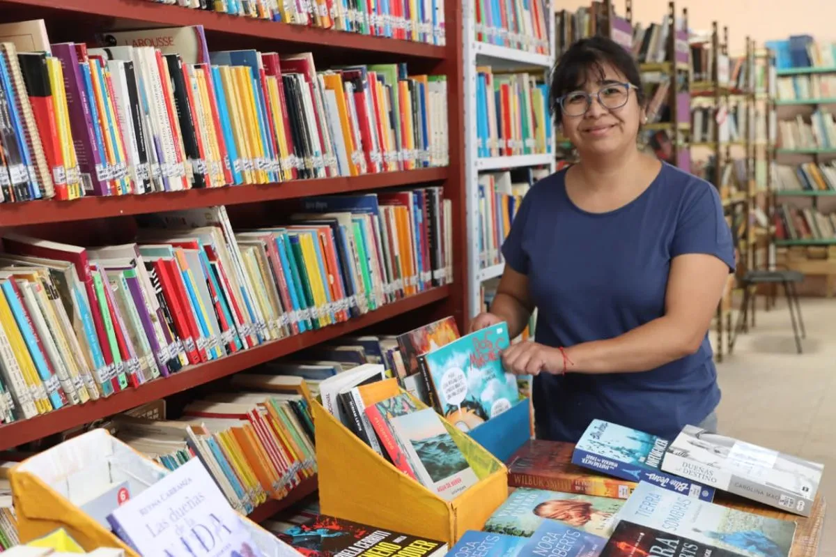 La biblioteca est&aacute; abierta a toda la comunidad. Foto: Tania Domenicucci