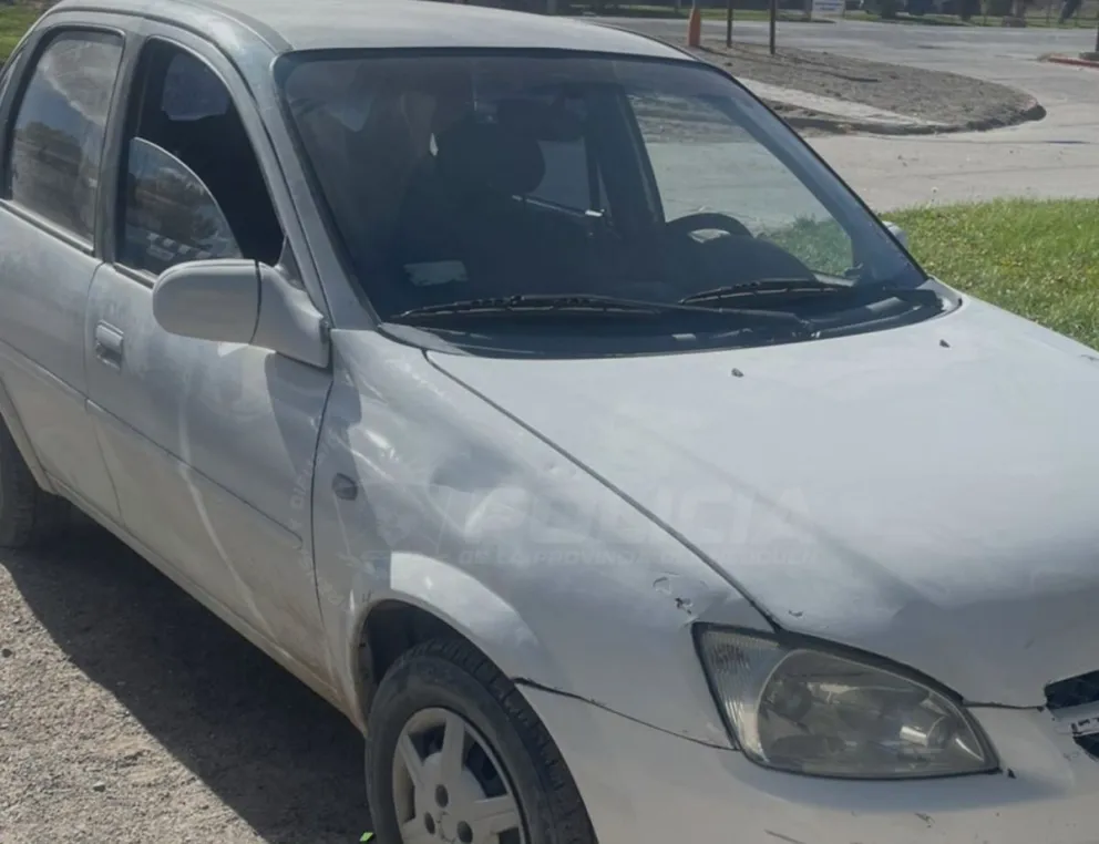 El auto que quedó secuestrado tras un control. Foto: Policía de Neuquén