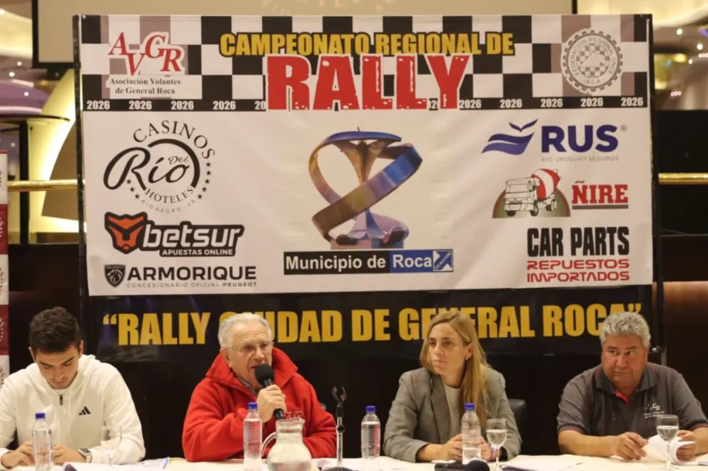 Durante la presentación del Rally Regional en Roca confirmaron el recorrido de la segunda fecha del campeonato y anunciaron que navegantes de 16 años podrán competir en la categoría. Foto Tania Domenicucci-ANR