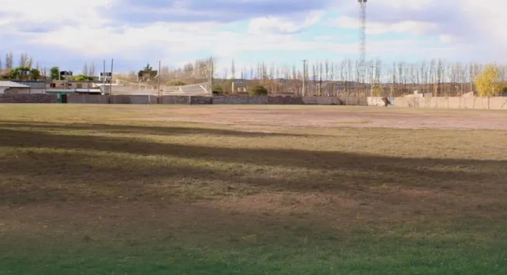 El hecho ocurrió cuando se retiraban de la cancha. 