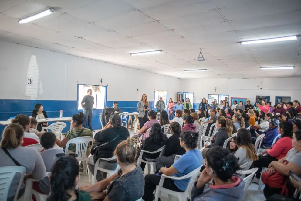 Las becas son para nivel secundario y primario. Foto gentileza Municipalidad de Roca