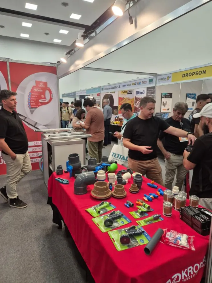 La empresa presenta capacitaciones y demostraciones técnicas para distribuidores e instaladores durante las jornadas del viernes y sábado. Foto: gentileza