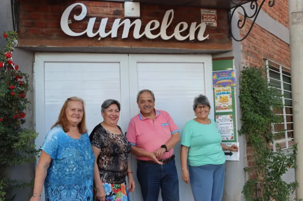 El Centro Cumelén ofrece una variada agenda de actividades para los adultos mayores. Foto Tania Domenicucci - ANR