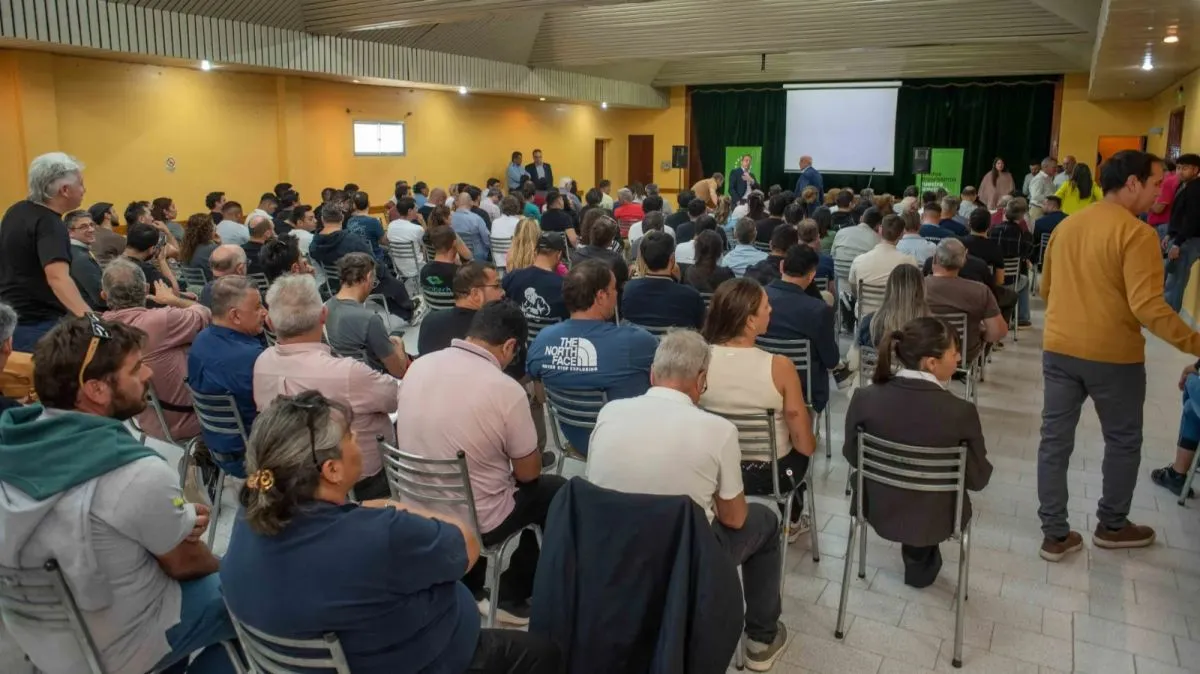 La convocatoria super&oacute; ampliamente lo previsto: la ronda informativa esperaba 40 asistentes y reuni&oacute; a m&aacute;s de 150 emprendedores de Allen y Roca interesados en integrarse al registro de proveedores. Foto: gentileza