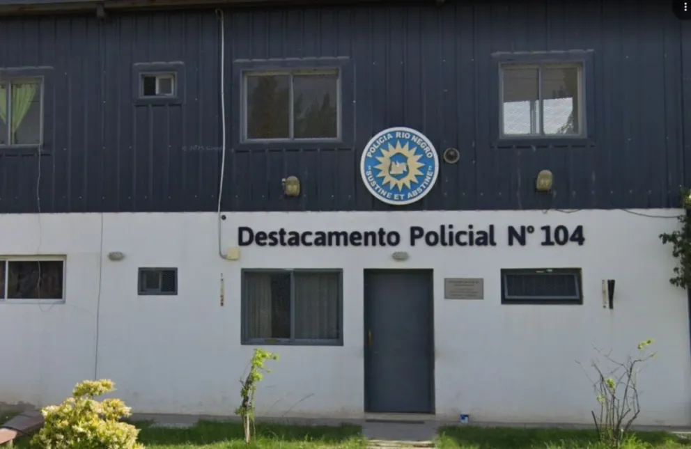 Personal del Destacamento policial 104 intervino en el hecho. 