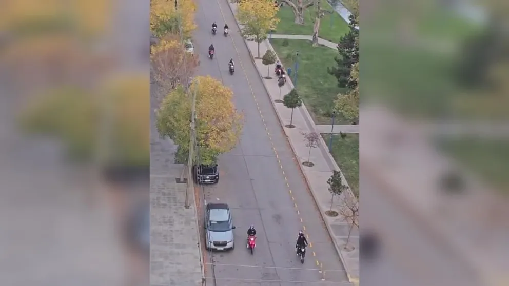 El ruido de motos en el paseo del Canalito volvió a quedar en el centro de los reclamos, mientras el municipio aún no avanza con la reforma del Código de Faltas. Foto: ANR