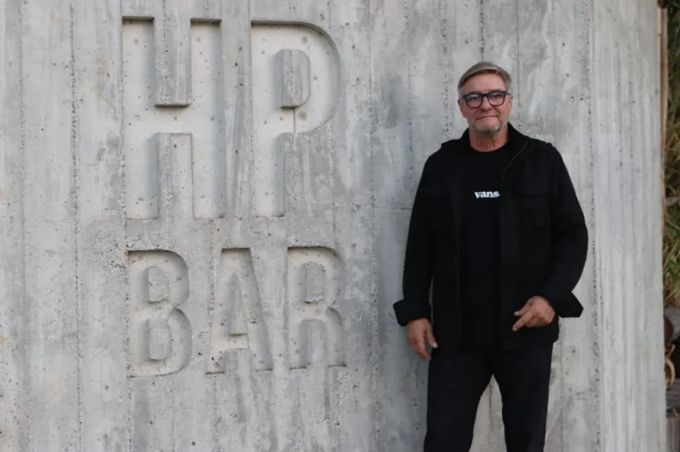 Mario López, dueño de HP bar contó como padecieron la crisis y la nueva impronta que darán al lugar. Fotos Tania Domenicucci