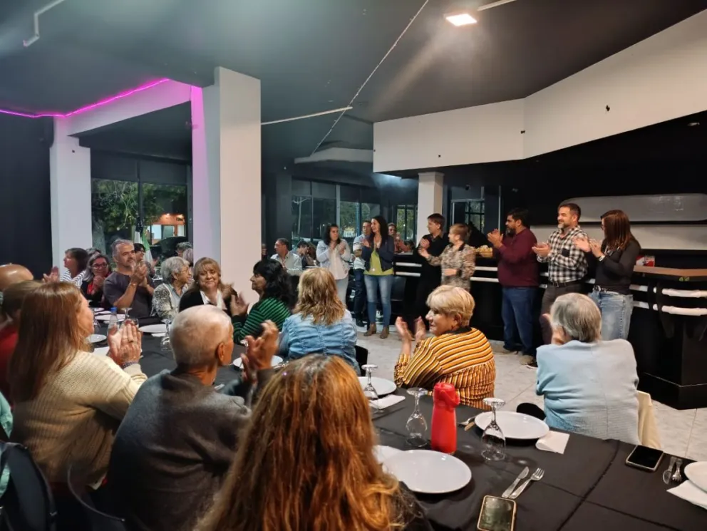 Referentes de los Centros de jubilados compartieron el encuentro con funcionarios y pudieron plantear sus inquietudes. (Foto: Tania Domenicucci. ANRoca)