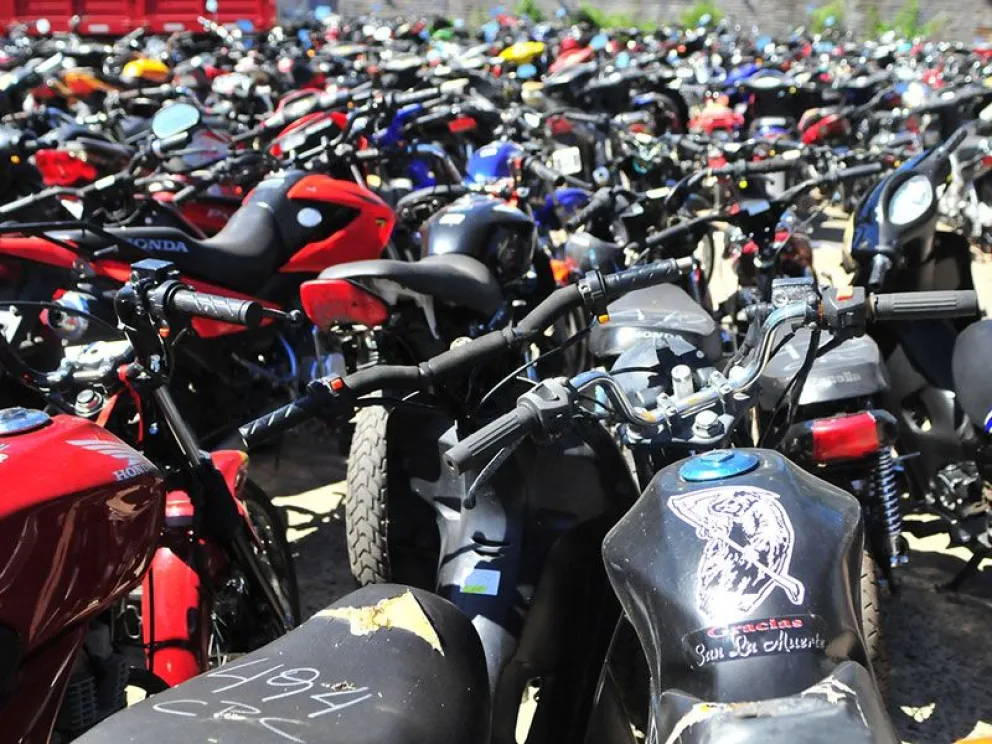 Los vehículos se compactarán en 20 días. Foto archivo