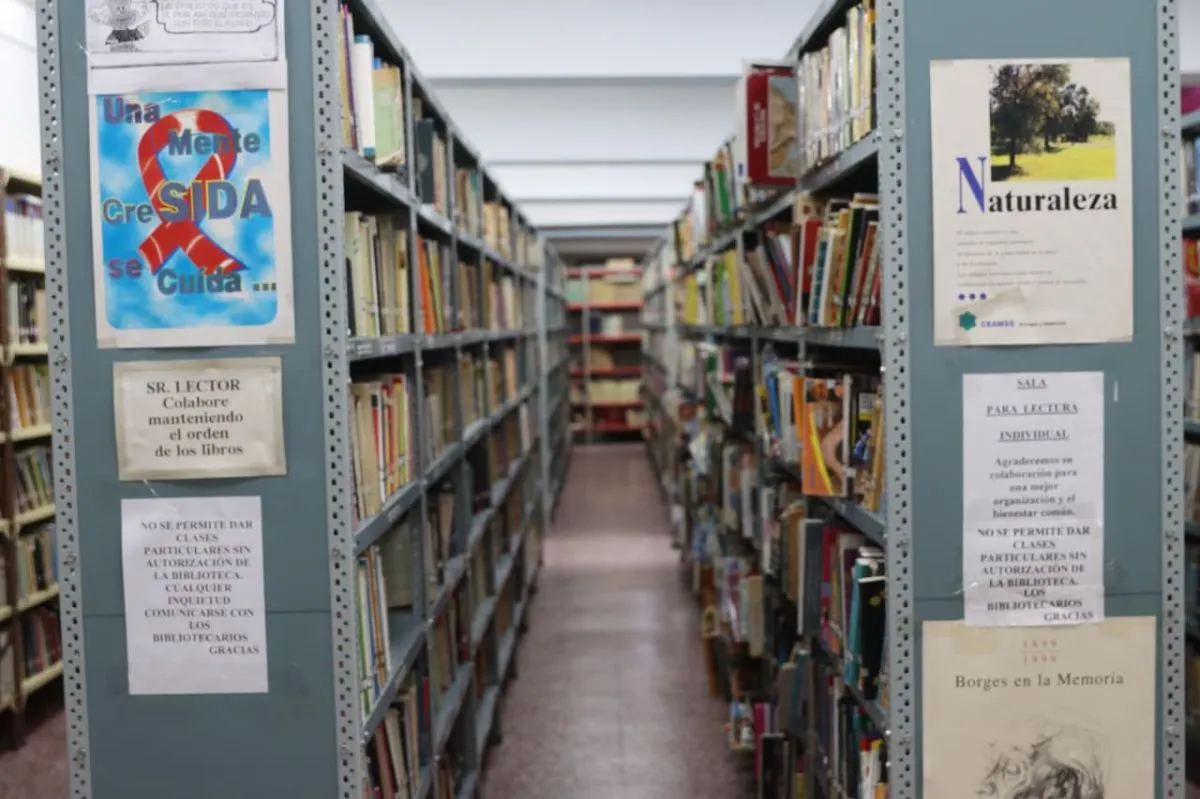 Actualmente, la biblioteca cuenta con 90 mil libros. Foto: Tania Domenicucci