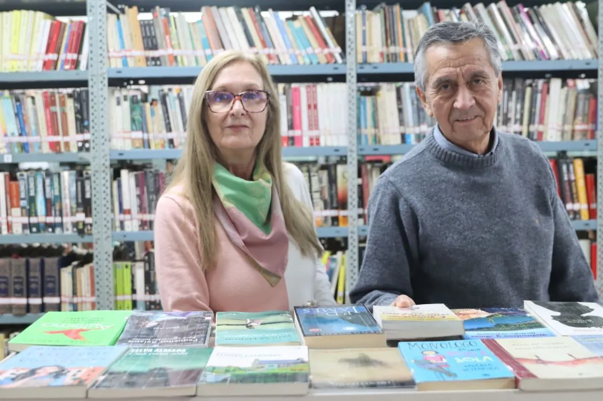 Carlos e Irene, parte de la Comisi&oacute;n Directiva. Foto: Tania Domenicucci