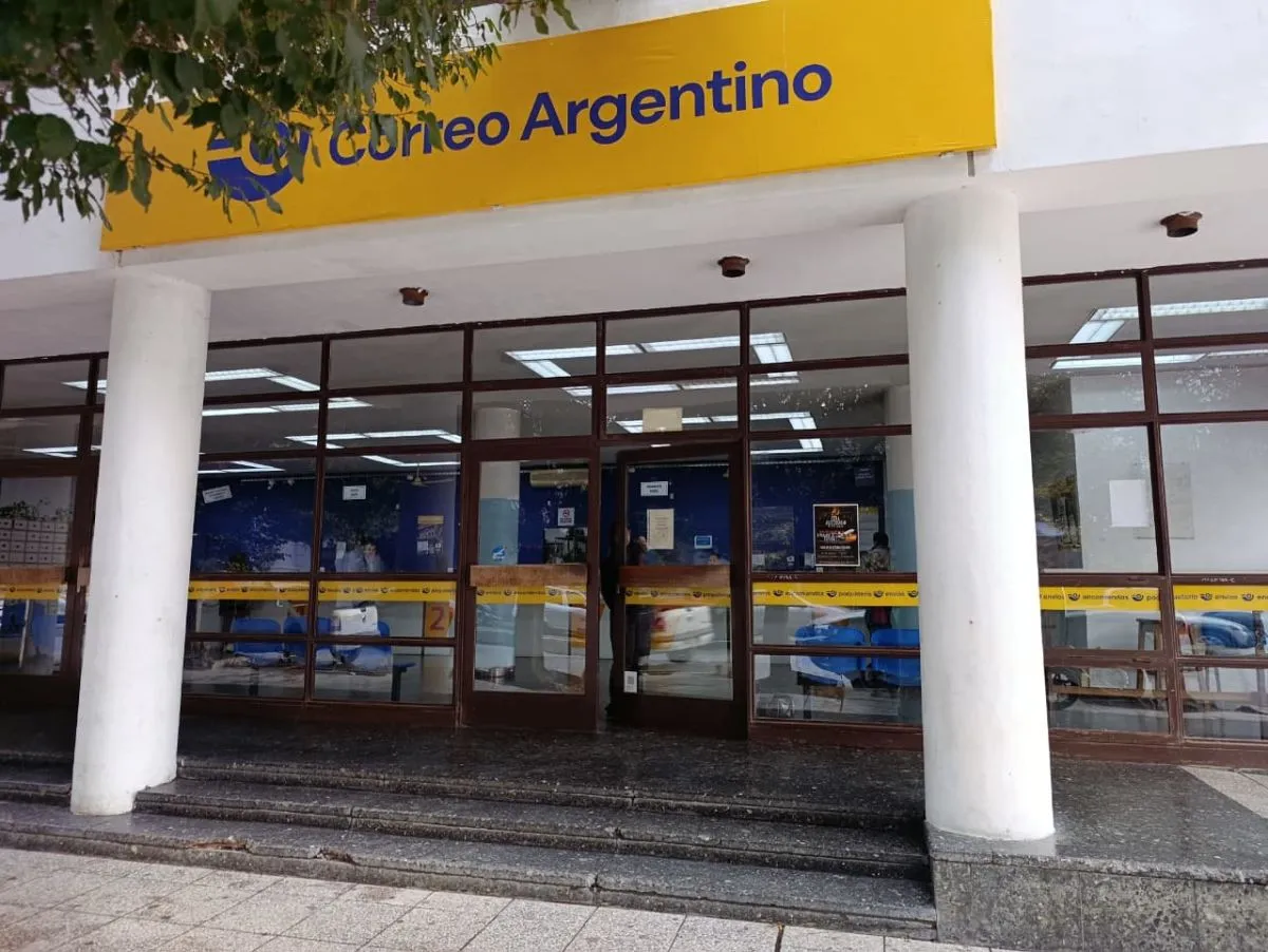 Ya son dos los despidos en la sede de Roca. Foto: Tania Domenicucci