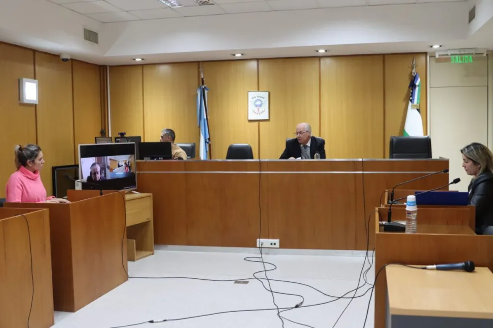 La audiencia se realizó con los imputados internados bajo custodia policial y derivó en una preventiva de un mes por riesgo de fuga. Foto: Tania Domenicucci