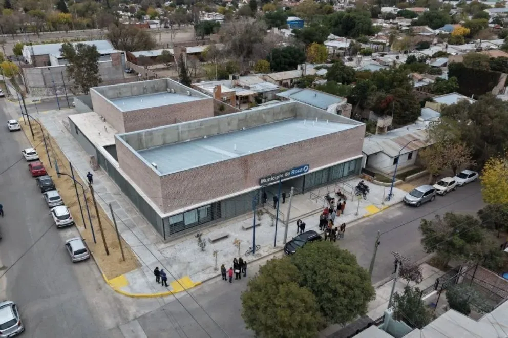 El lugar funciona en las calles Santa Cruz y Las Heras. Foto gentileza Municipio de Roca 
