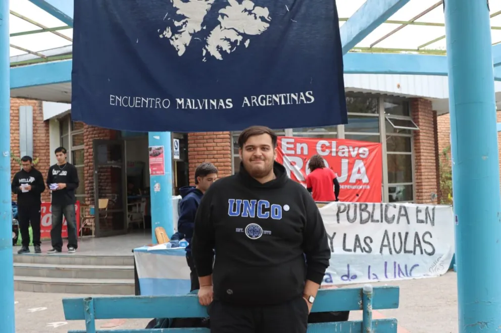 Agustín Parma, de Encuentro Malvinas Argentinas, será el nuevo presidente del centro de estudiantes. Foto Tania Domenicucci