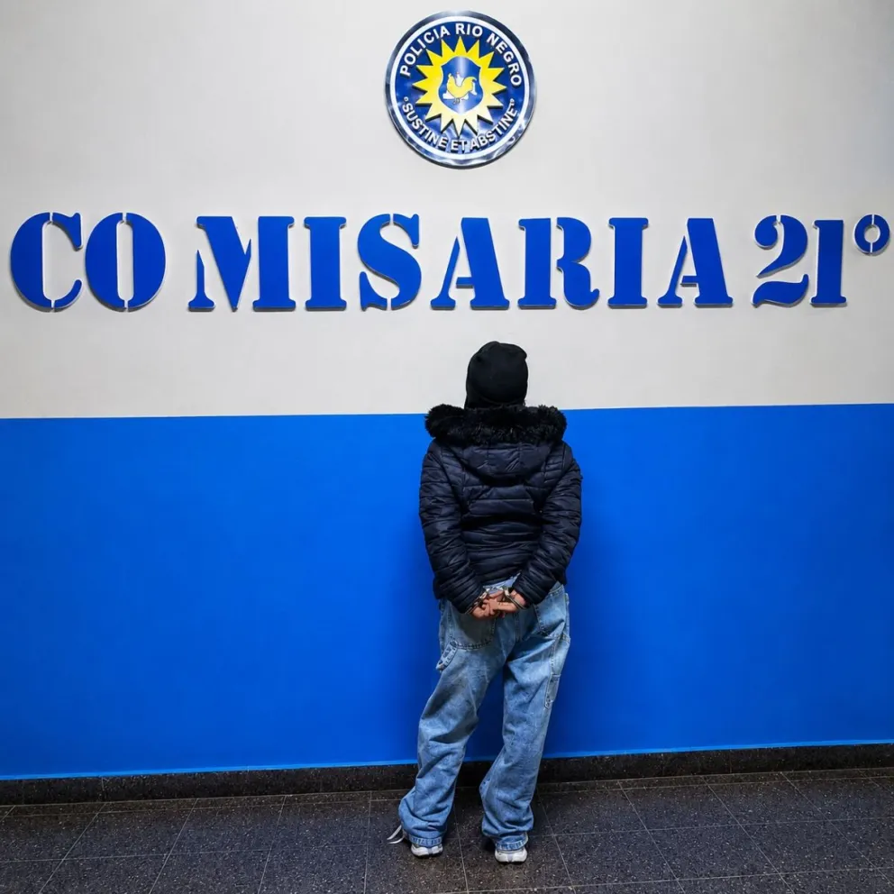Por orden de la fiscalía de turno quedó detenida en la Comisaría 21. Foto: Policía de Río Negro