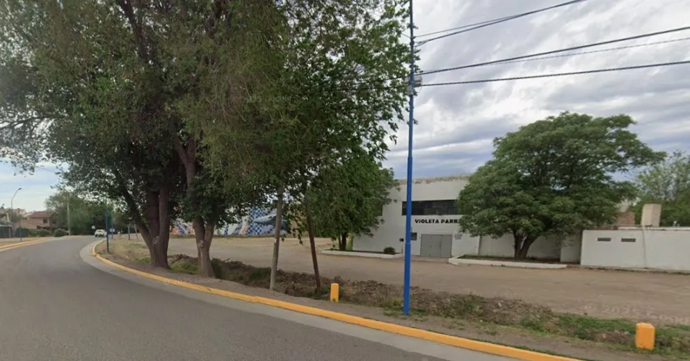 Los residentes podrán gestionar documentos, jubilaciones, la CuentaRUT y recibir asesoría sobre doble nacionalidad. (Foto: Maps)